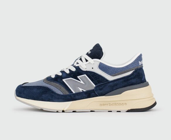 New Balance 997 Navy / Beige