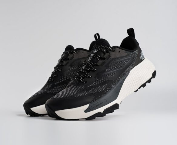 The North Face Wmns Hypnum Черные 45243. Вид 1