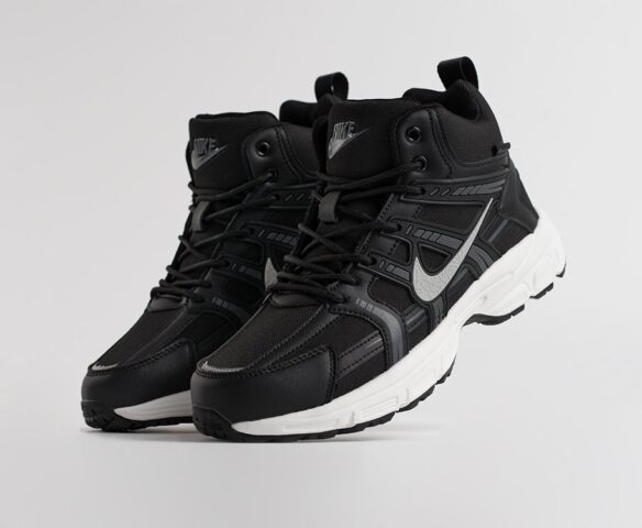 Nike V2K Run Черные 45667